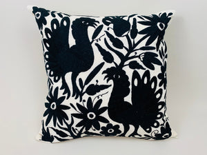 Housse de Coussin Otomi Exquise Brodée à la Main - Noir (45x45cm)