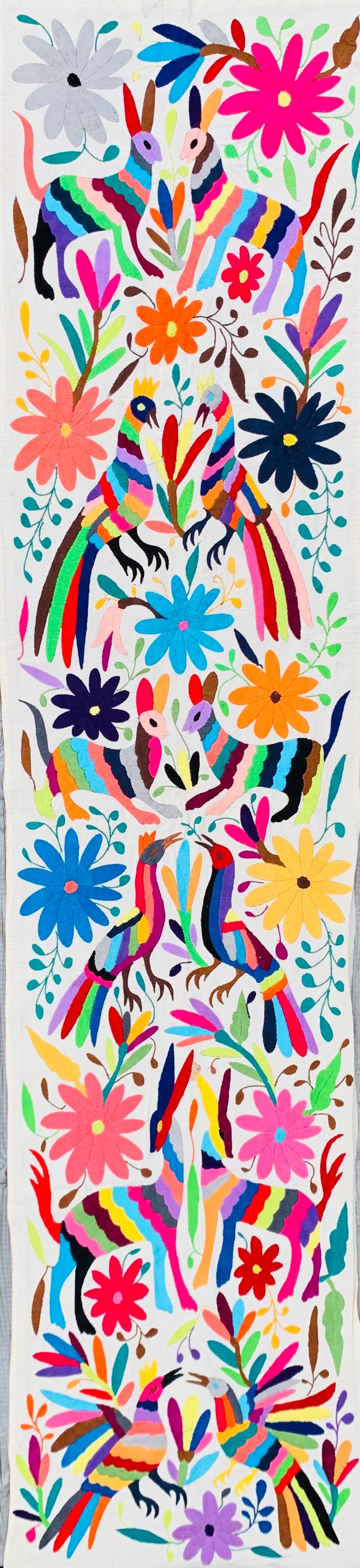 Mexican Otomi Embroidered Table Runner – Handmade Tenango Textile (195 x 45 cm)