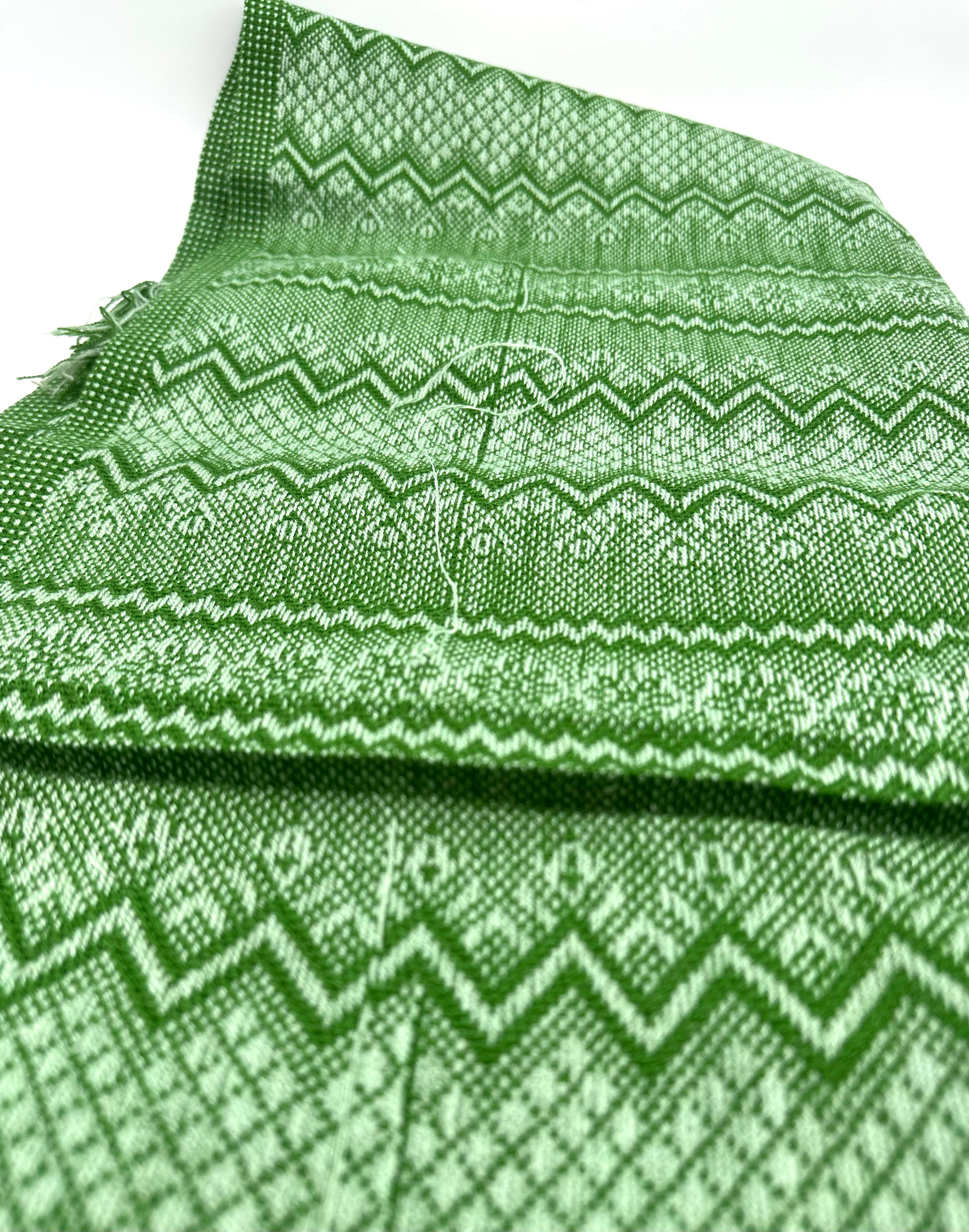 (Seconds) Zigzag Pattern Classic Artisanal Mexican Rebozo Shawl (195cmx67cm) - Green/Silver